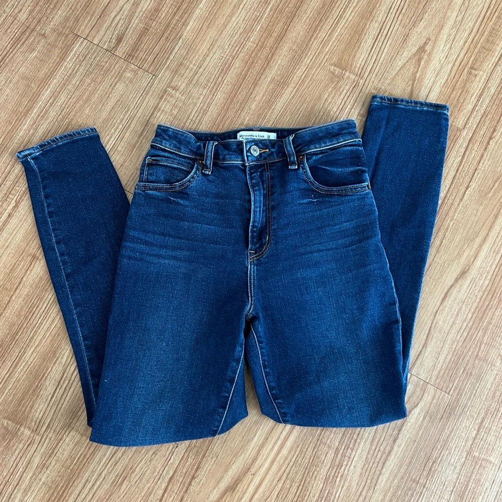Abercrombie & Fitch Curve Love High Rise Skinny Jeans
